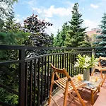 Warm & Cosy 2-store 3-br House With Fireplace, Living Room, Garden, Terrace, Balcony & Parking 30 Minutes From Centre Varsovie