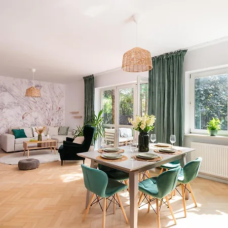 Beautiful 2-store 3-br House With Living Room, Garden, Terrace, Balcony & Parking 30 Minutes From Centre