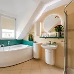 Warm & Cosy 2-store 3-br House With Fireplace, Living Room, Garden, Terrace, Balcony & Parking 30 Minutes From Centre * Warszawa